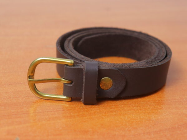 Slim leather belts for ladies